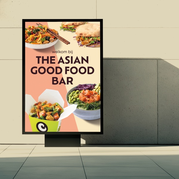 Buitenreclame EAZIE ontworpen door studio Rik